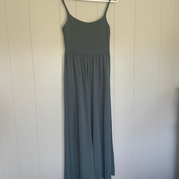 Quince Green Sleeveless Spaghetti Strap jumpsuit - Picture 1 of 3